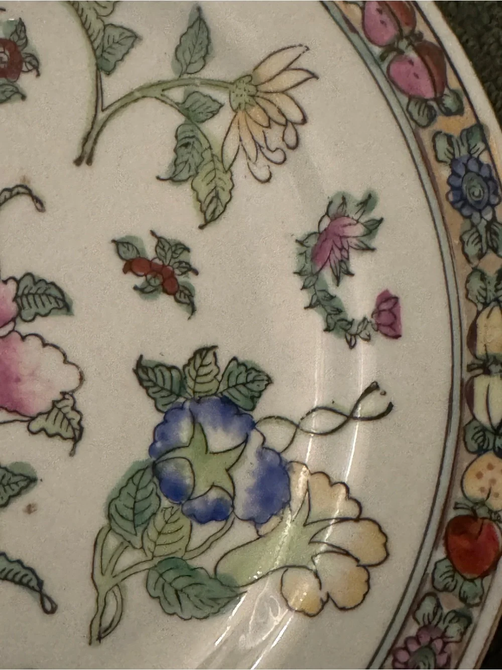Vntg ACF Japanese Porcelain Plates in Hong Kong Famille Rose Floral Set of 18